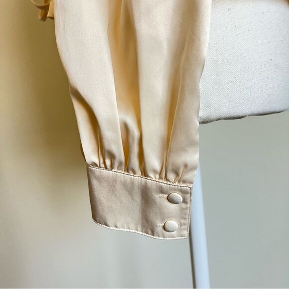 REVOLVE Majorelle Waldorf Top in Ivory Size Small - Picture 6 of 10